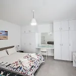 Ochosto Helios - Beautiful 5 Bedroom - Walking Distance 普罗塔拉斯