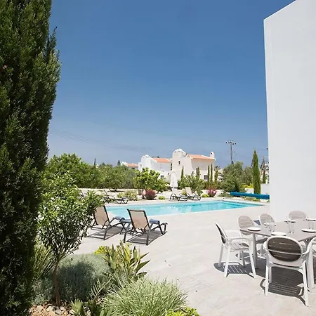 Ochosto Helios - Beautiful 5 Bedroom - Walking Distance * Protaras