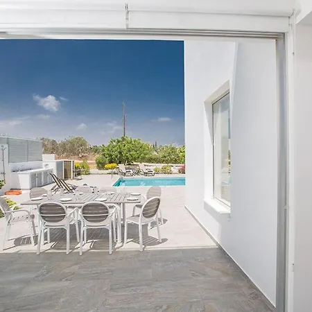 Ochosto Helios - Beautiful 5 Bedroom - Walking Distance Протарас